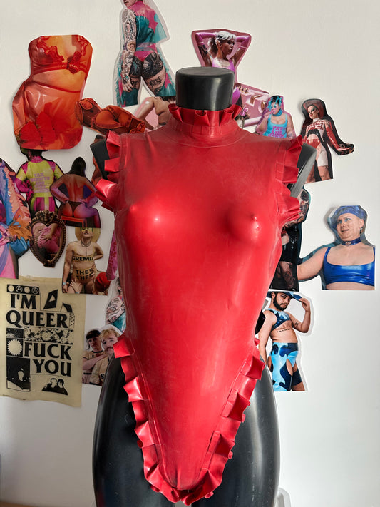 Frilly bodysuit Red